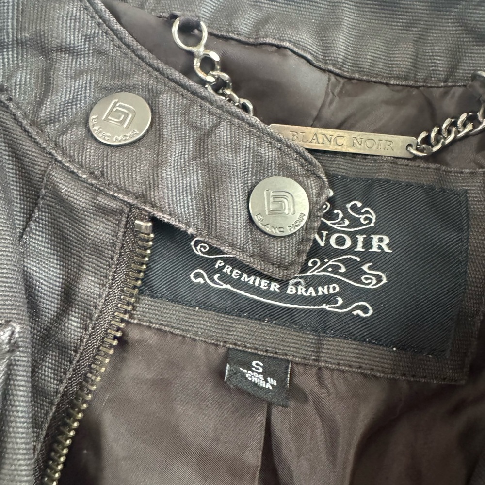 Blanc Noir Dark Jacket with Zipper Details biker